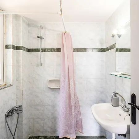 Apartment Beachfront Nest Memi, - Seaheaven - B2